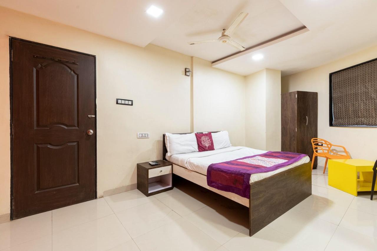 Hotel Girgoan Palace Bombay Extérieur photo